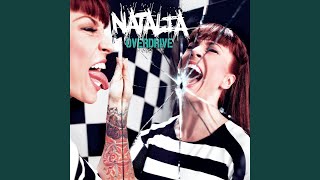 Miniatura del video "Natalia - Alive"