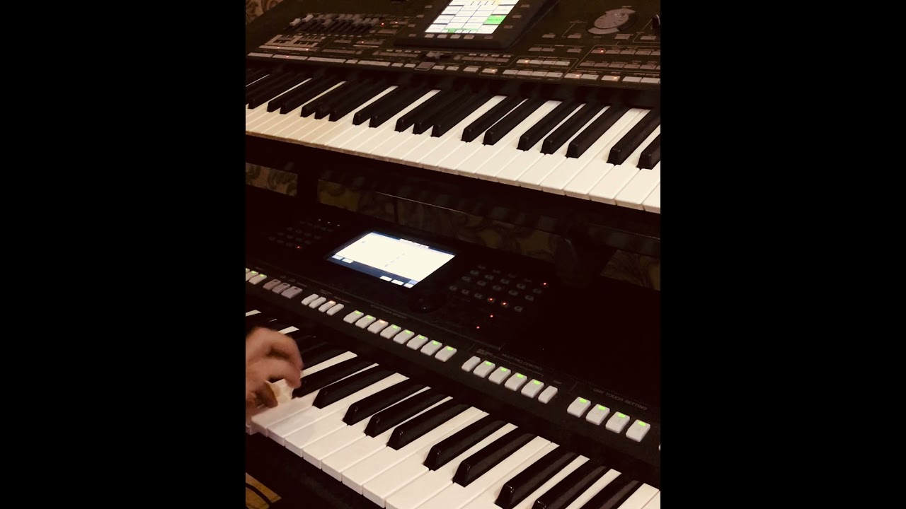 محمد عبده انا حبيبي بسمته تخجل الضي عزفي