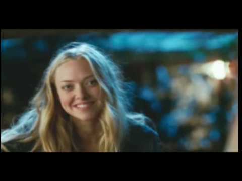 Amanda Seyfried and director Lasse Hallstrom talk ...