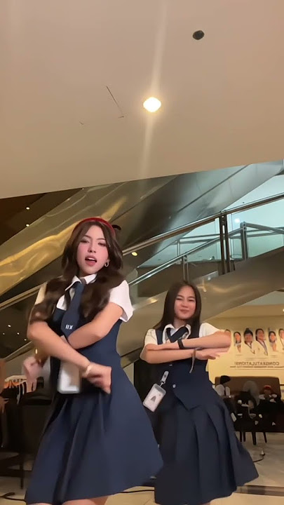 Jayjay & Freya | Bati sila for today’s video. 😆 #ashtineolviga #angmutyangsectione #sarajoe