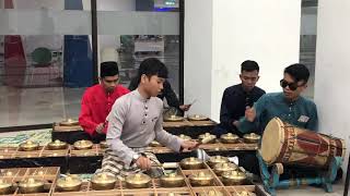 Persembahan pembukaan majlis oleh cak lempong