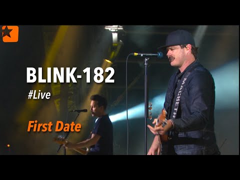 Blink 182 - First Date - Live Main Square