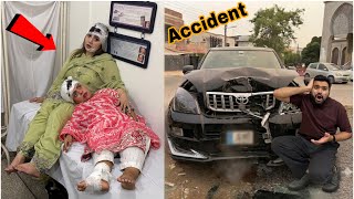 HF Family Prado Crushed 😭😢 Mama Sanobar In a Hospital 😭😭