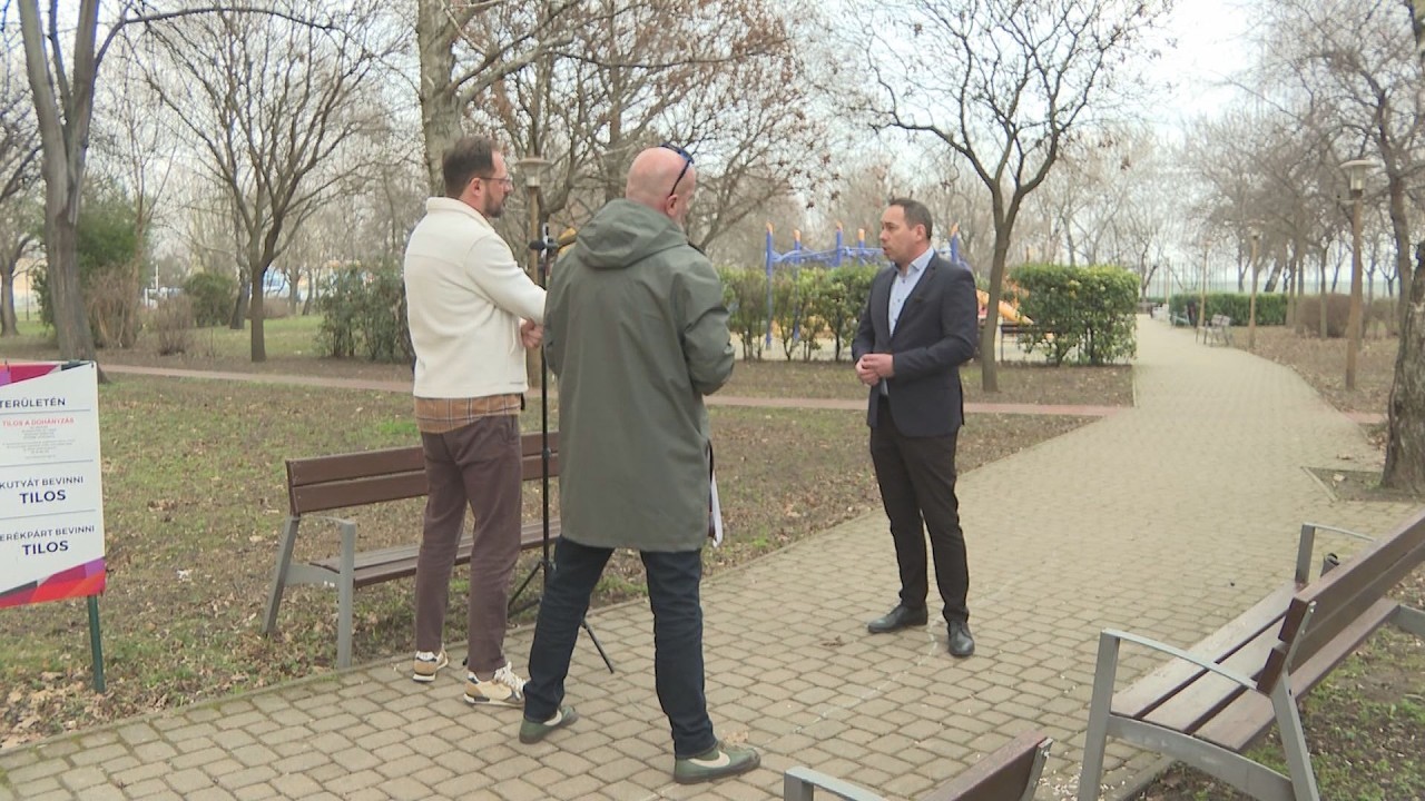 HAJTÓ: A VÁROSÜZEMELTETÉS KERÜLJÖN A POLGÁRMESTERHEZ