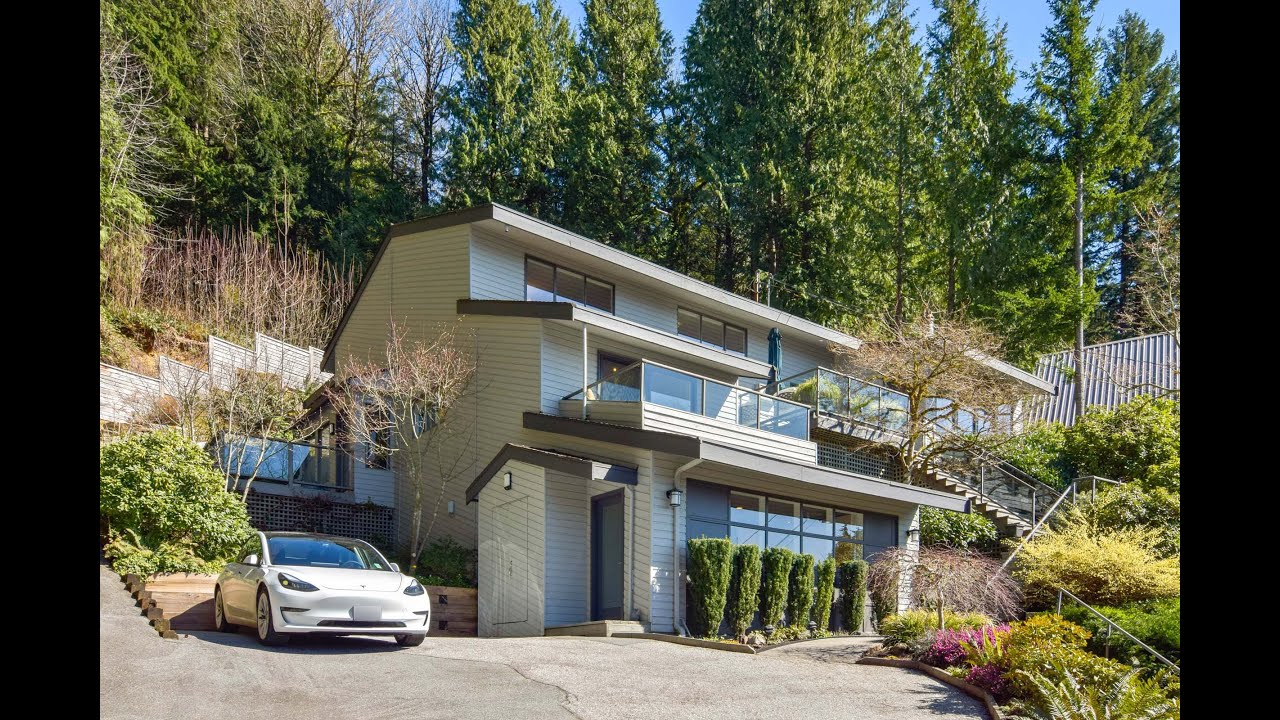 475 Timbertop Dr Lions Bay - Real Estate Virtual Tour - Craig Doherty