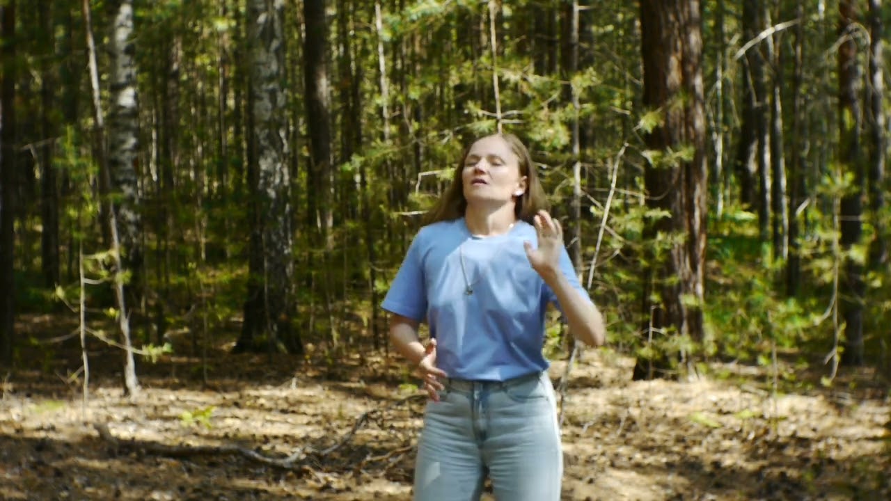 Анна Ковалёва. Горловое пение. Каргыра - YouTube