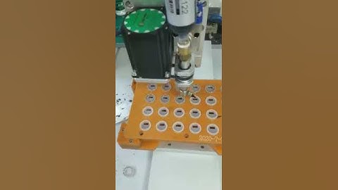 High Precision 30ml Syringe PVC Liquid Glue Dispenser Automatic CNC Glue Dispensing Machine With Rot