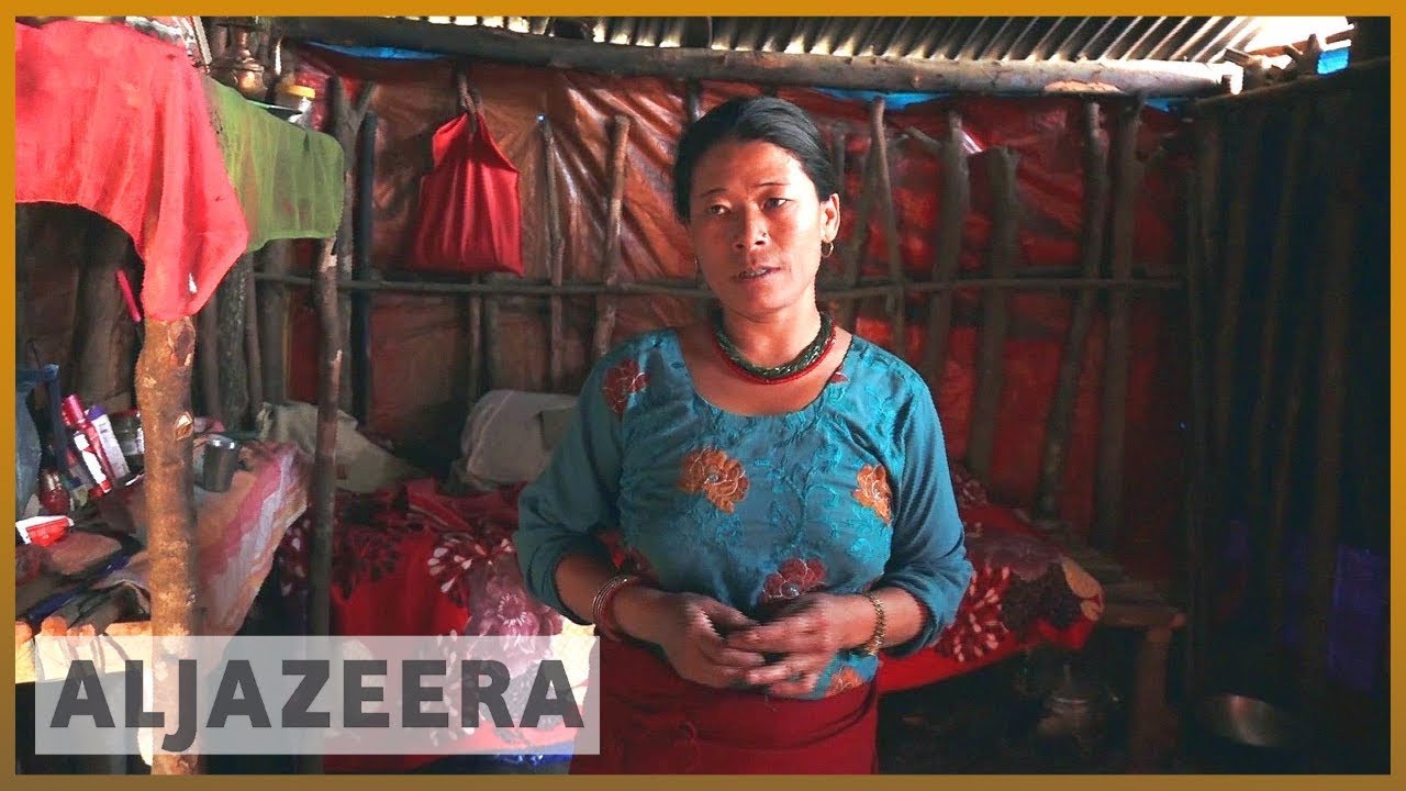🇳🇵 آلاف الناجين من زلزال نيبال ما زالوا يقيمون في ملاجئ مؤقتة | الجزيرة الإنجليزية
