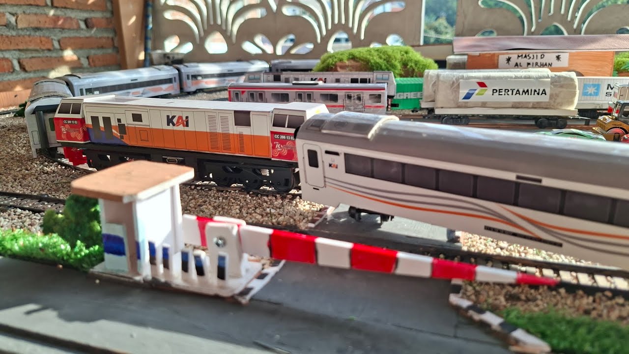 ПОЕЗД ПУРВОДЖАЙЯ С ИСПОЛЬЗОВАНИЕМ CC 201 WNB