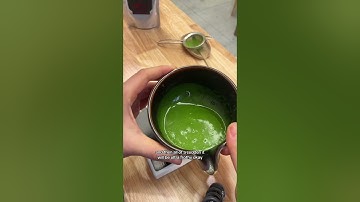 No bs way to microfoam matcha. Add 20ml water for a thick paste, then 30ml water again to whisk.