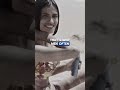🔴 How Women Actually Want to Be Approached (No One Tells You This)