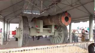 jaigarh fort (The Jaivana top ( Hindi : जयवाण) cannon...Asia ki sabse Badi top..