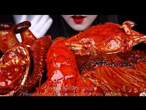 Octopus Leg Lobster Tail Crab Enoki Mushroom King Oyster Mushroom Mukbang with Chewing Sounds🦪🐙