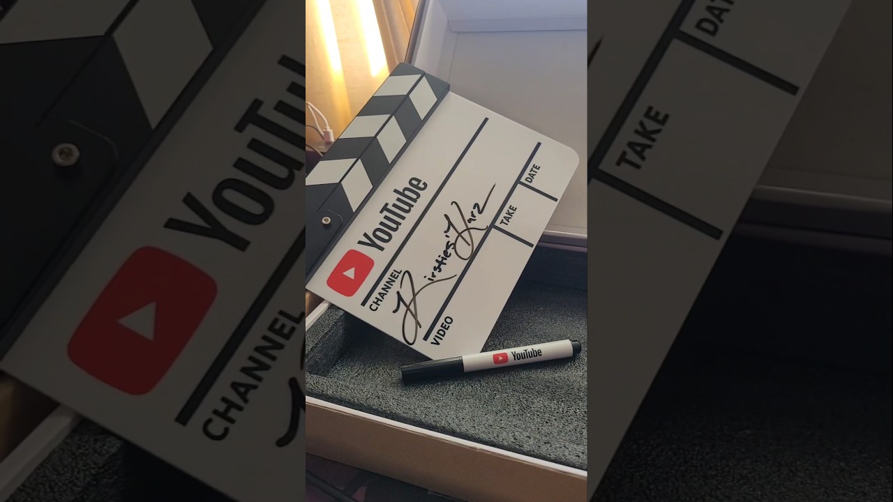 Мой первый пакет от YouTube пока без кнопки воспроизведения, но моим детям он очень понравился! 🥹...