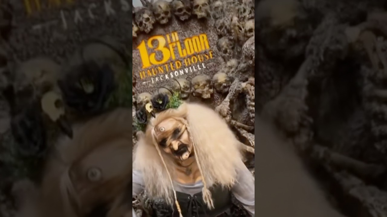 🎃 Haunted House in Jacksonville, Florida!  #shorts #shortsfeed #halloween #jacksonville