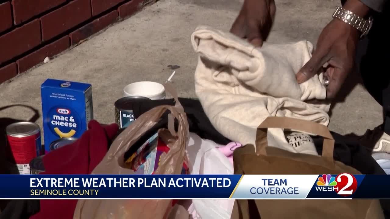 People experiencing homelessness brace for Florida extreme cold - YouTube