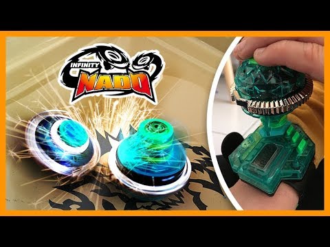 toupie beyblade montre