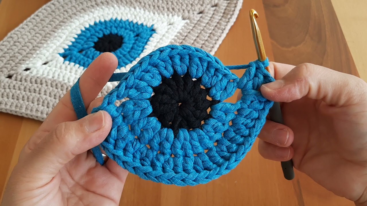 Göz Şeklinde Kırlent Yapımı