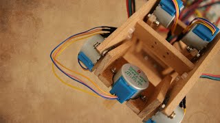 Smooth Moving Micro Robot Arm