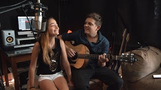 Download Lagu Taylor Swift - Love Story (cover by Gil & Raynah) Download Lagu Taylor Swift - Love Story (cover by Gil & Raynah)
