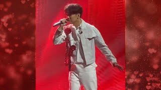 Dimash - Couldn't Leave (Dubai 25.03.2022) Fancam / Димаш Кудайберген / 迪玛希 Resimi