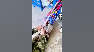 The process of installing the spring in an ingenious way is worth sharing