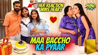 Maa Baccho ka Pyaar 😍 Maa ko Gift Diya Gold ❤️ Her Reaction Wins Heart