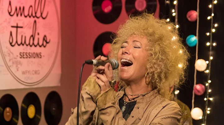 Jennie DeVoe - Full Performance (Small Studio Sess...