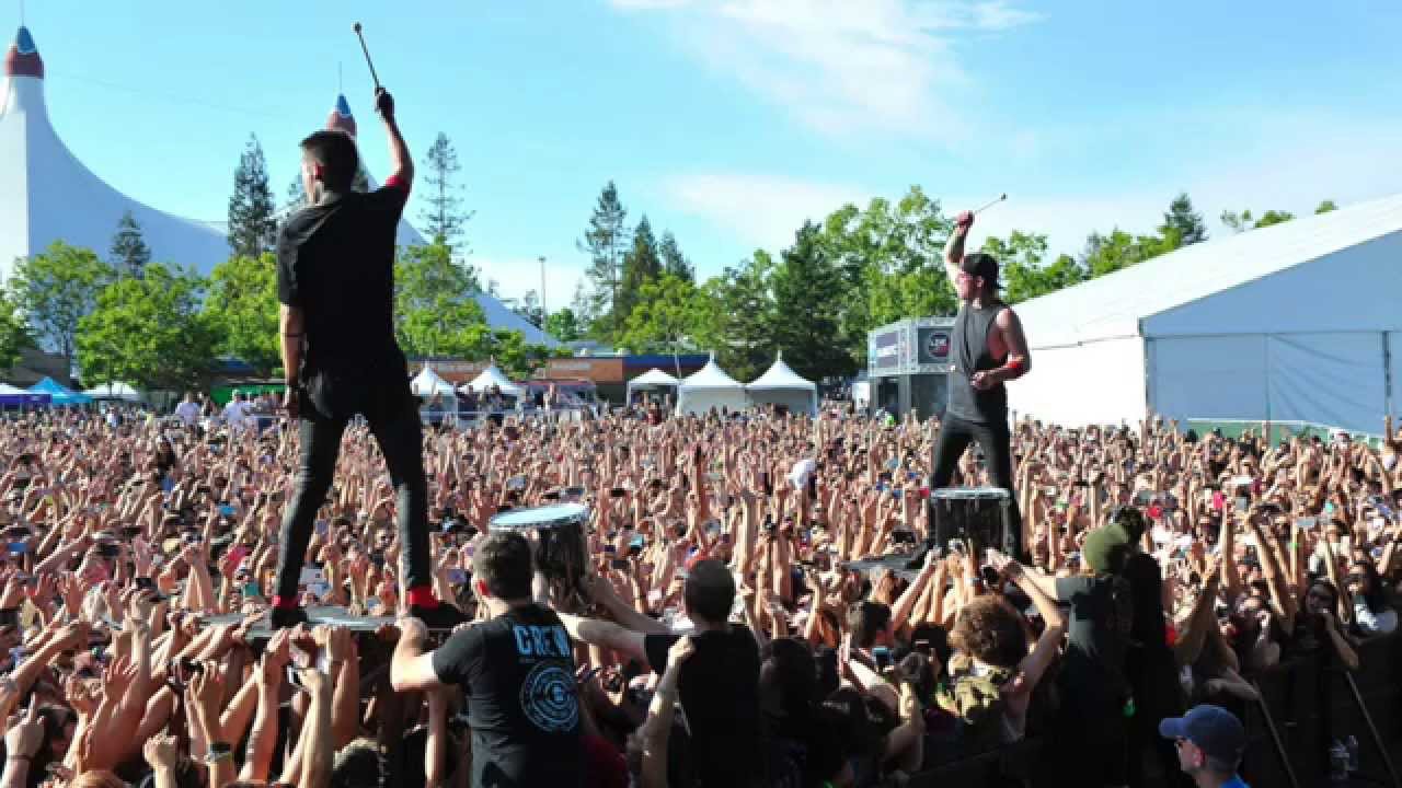 Somewhere Over The Rainbow (twenty one pilots cover)