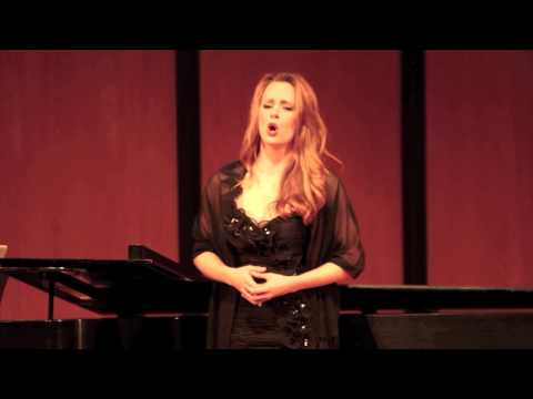 Amanda Woodward Boyd - "Breit' über mein Haupt" by Richard Strauss