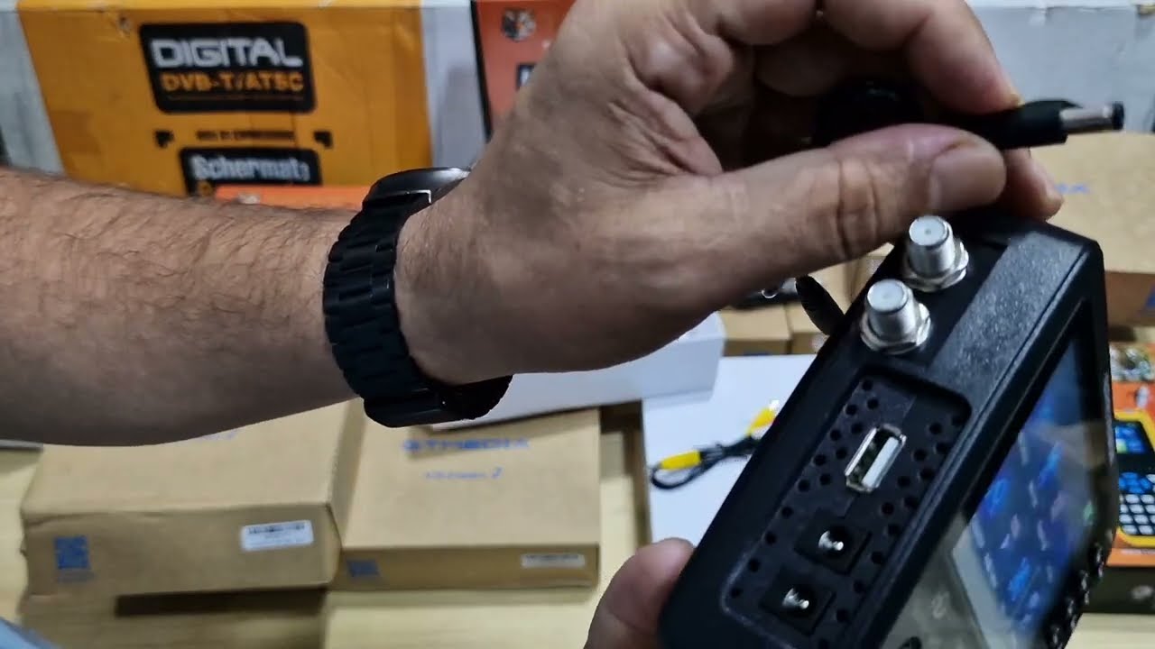 iBRAVEBOX V10 Finder Pro+ Combo Satellite Finder DVB-S/S2/S2X/T/T2/C/H.265+AHD 8MP