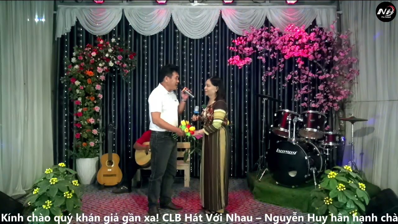 HÁI HOA RỪNG CHO EM // NGUYỄN HUY & NGUYỄN HUÊ // CLB NGUYỄN HUY