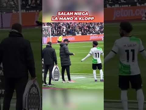 SALAH le NIEGA la MANO a KLOPP