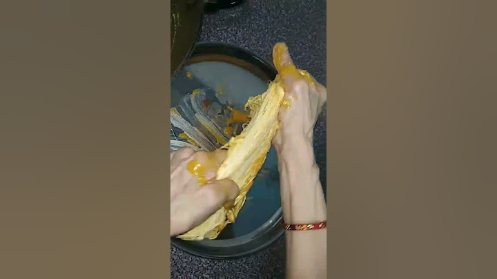 A unique way of making thousands of string Soan Papdi. How to make Soan Papdi/Haldiram Style Soan Papdi