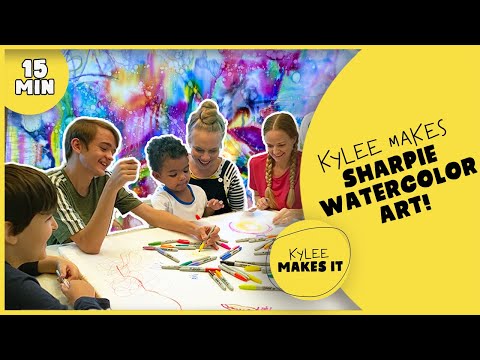 Kylee은 Sharpie 수채화 예술을 만든다 | 쉬운 가족 예술 | 어린이를위한 간단한 Sharpie 추상 미술 비디오!