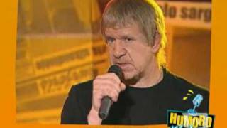 J. Erlickas Pasakoja Apie Keliones Lėktuvais