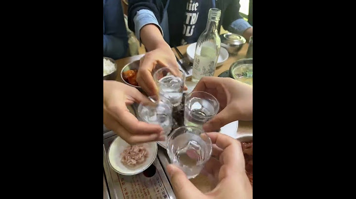 캬 짠 소리에 귀기울여보세요 설레는 소리당 #shorts #short #낮술 #모임 #소주 #쇼츠 #순대 #순대맛집#강남