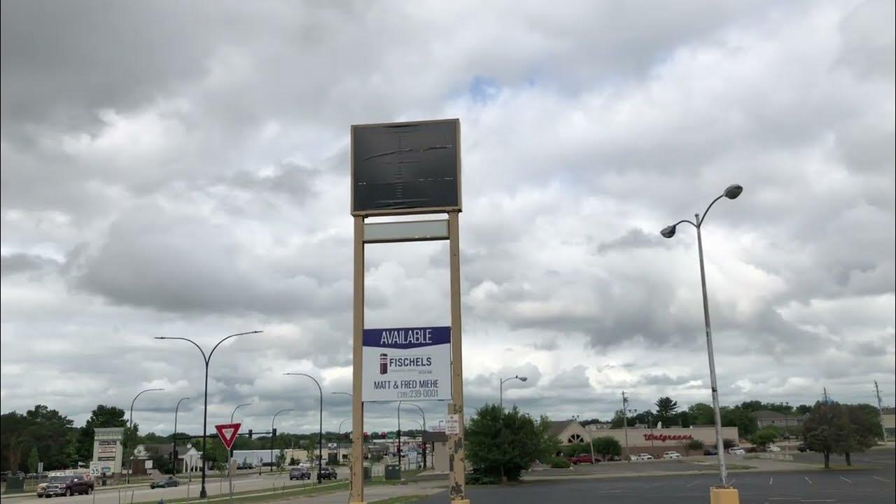 An Outside Look at the Abandoned Kmart in Waterloo, IA YouTube