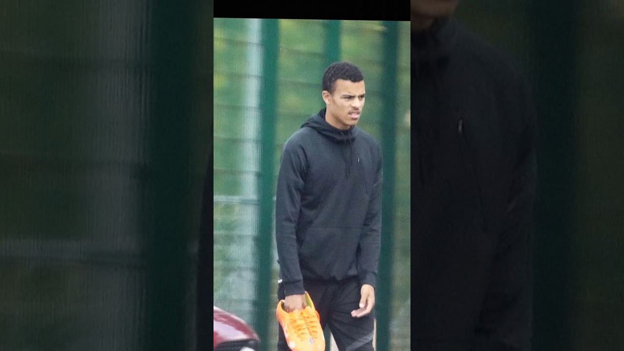 🚨📸 Mason Greenwood training in Manchester with Shola Shoretire. 