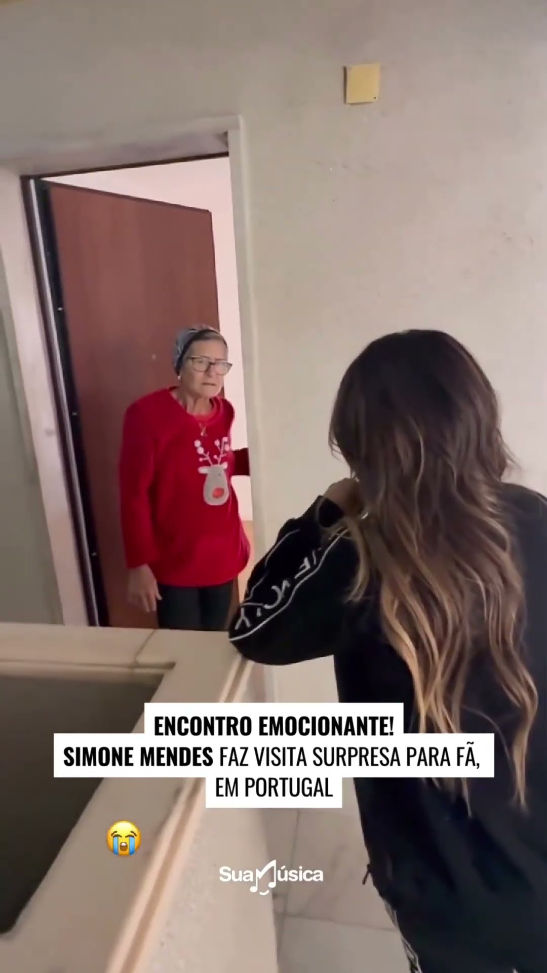 Conta nos comentários quem te surpreenderia com uma visita! ?  #SimoneMendes #sertanejo