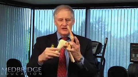 Knee Biomechanics Video - Terry Malone | MedBridge