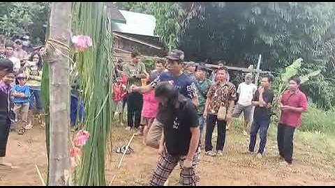 LAWANG SKEPENG DAYAK SIANG, MURUNG RAYA KALIMANTAN TENGAH DI ACARA PERNIKAHAN