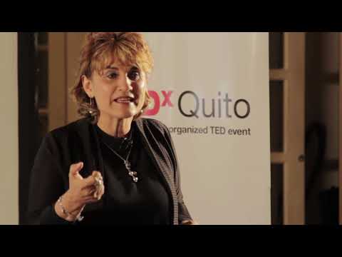 El dialogo para las soluciones en consenso | Monica Moreira | TEDxQuitoSalon