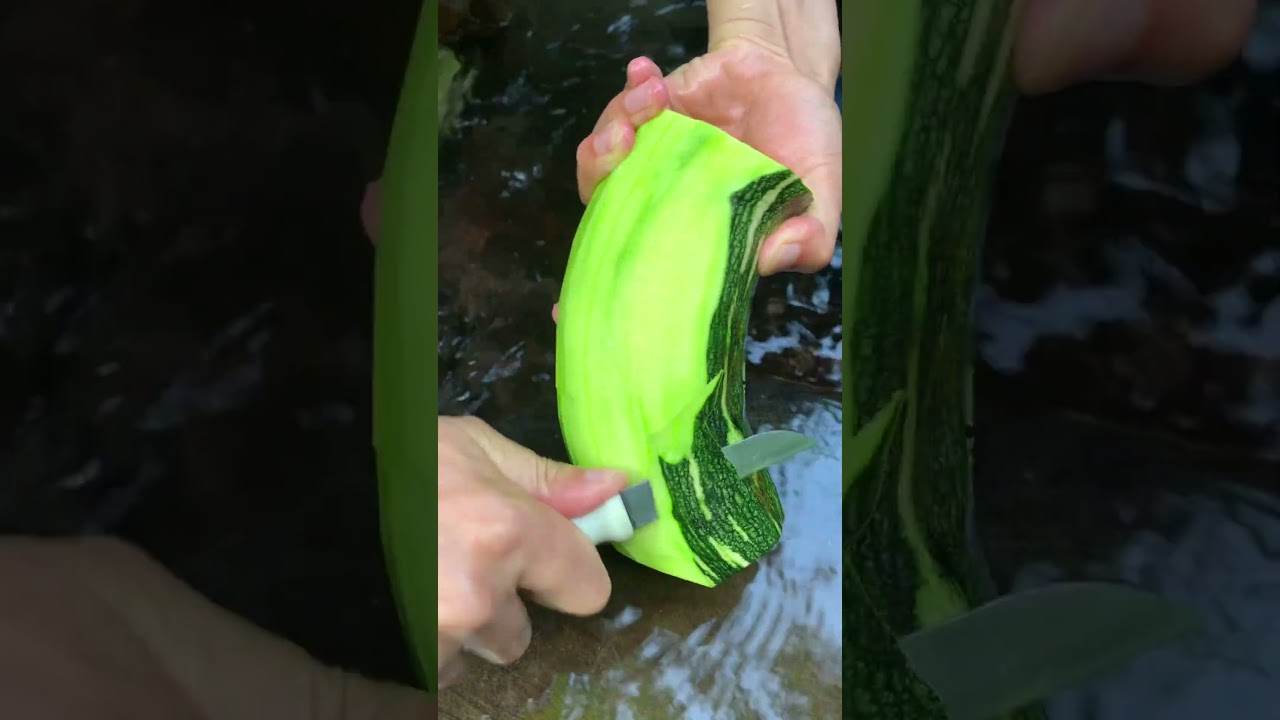 Amazng Pumpkin Cutting Skills 