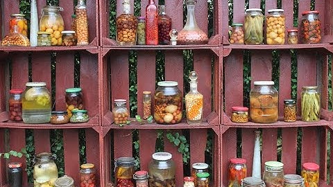 NoSQL versus SQL ... an introduction to the CAP theorem