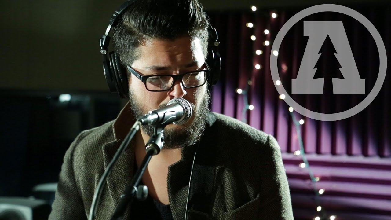 Author - Regret - Audiotree Live (3 of 6) auf YouTube ansehen Author - Regret - Audiotree Live (3 of 6) auf YouTube ansehen