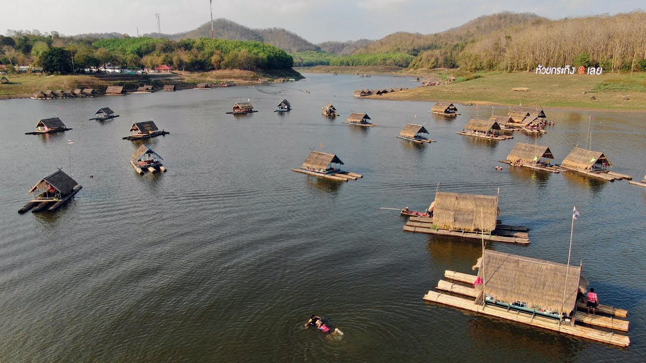 Chilling out in Loei with these floating raft houses