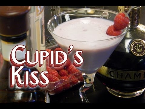 cupids-kiss-recipe---godiva-chocolate-cocktails---thefndc.com