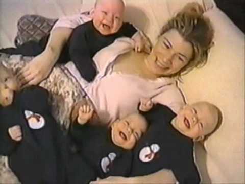 laughing babies quadruplets - lachende vierlinge