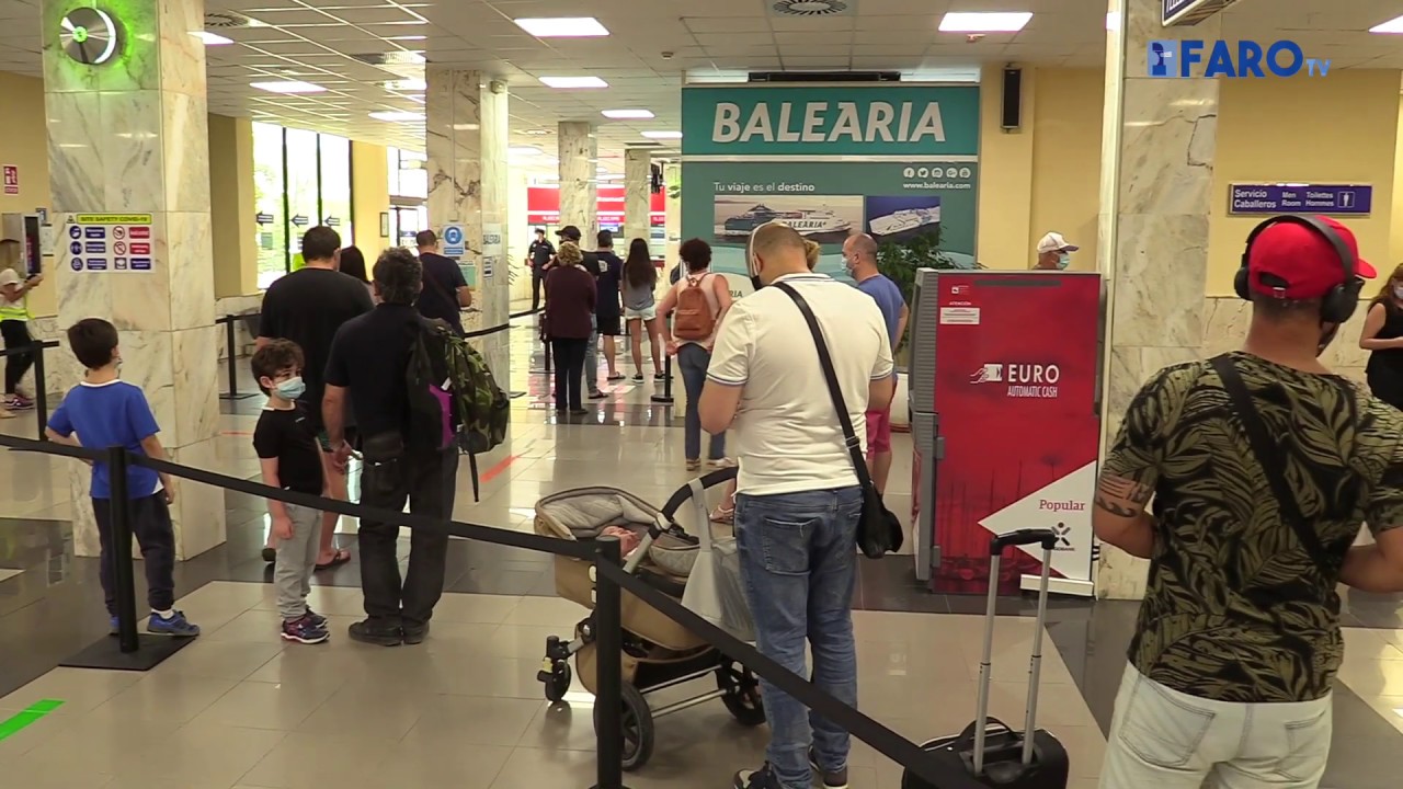 El puerto de Ceuta recupera su 'normalidad' con el tránsito de pasajeros